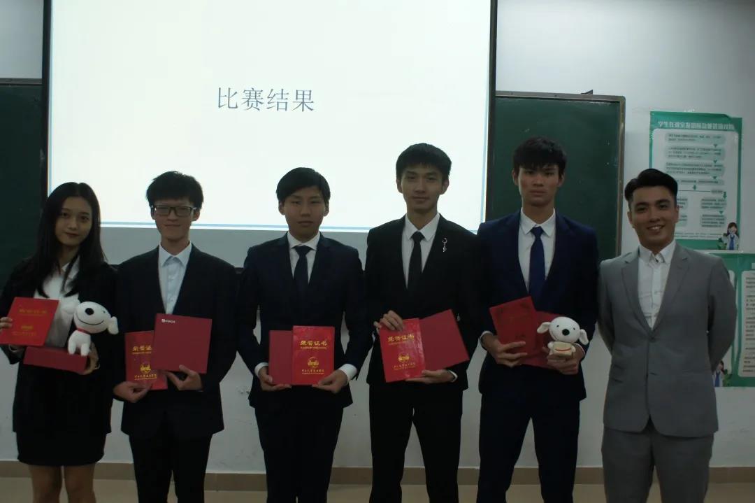 9a4123e5e9f14b83831b5ff4fc417df6.jpg 9a4123e5e9f14b83831b5ff4fc417df6.jpg