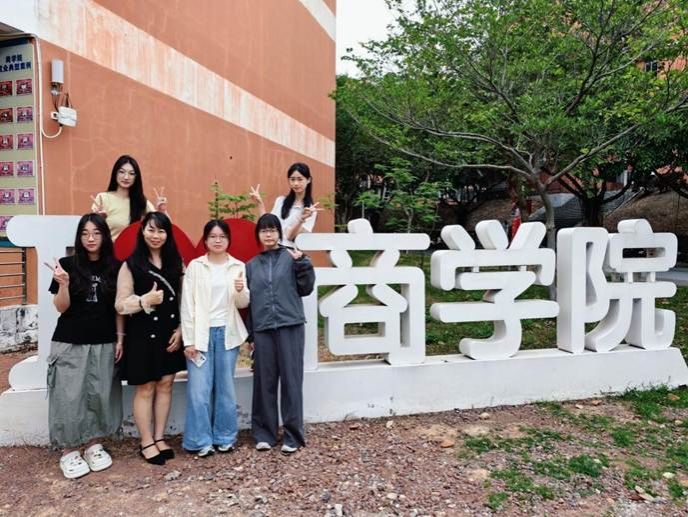 e0afc0f9cc8b2d0b9166f12e7ebd171